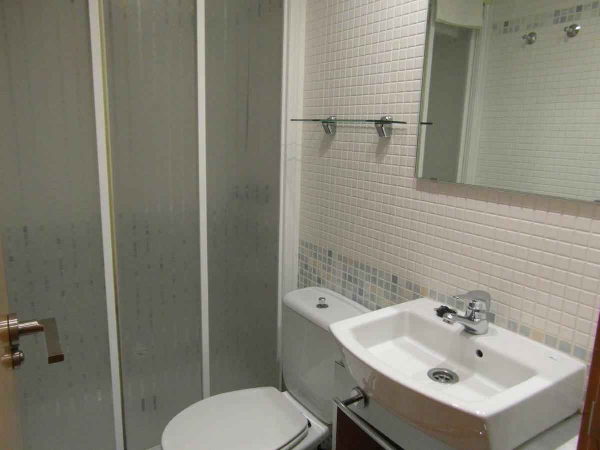 B06 - Mayor 22, 1º - Villmor Appartement Benasque Buitenkant foto